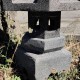Lanterne japonaise en pierre de lave noir H50 cm (LJ-N03)